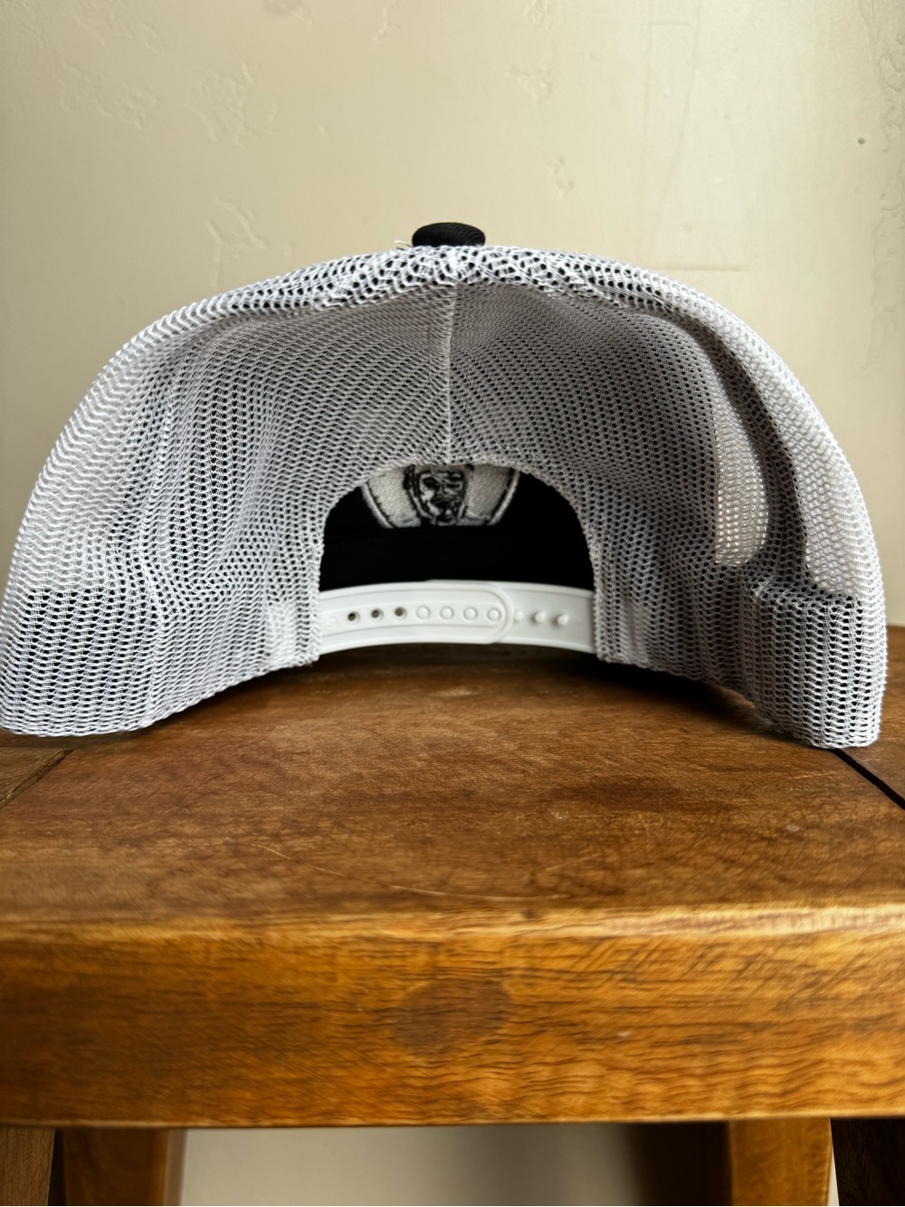 Hat Image Subcategory Classification - Picture 3 of 9